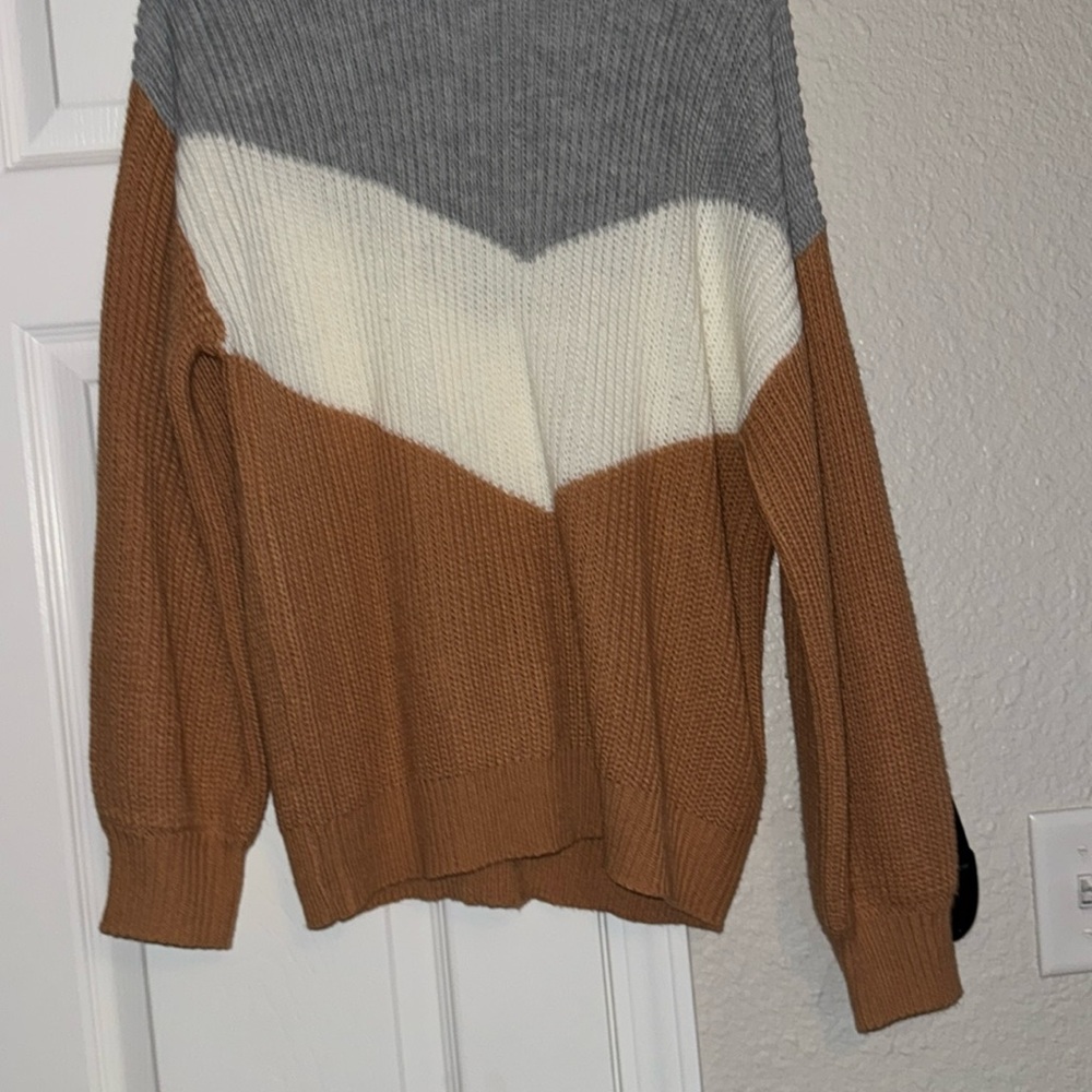 Pink Lilly color block sweater. Size XS